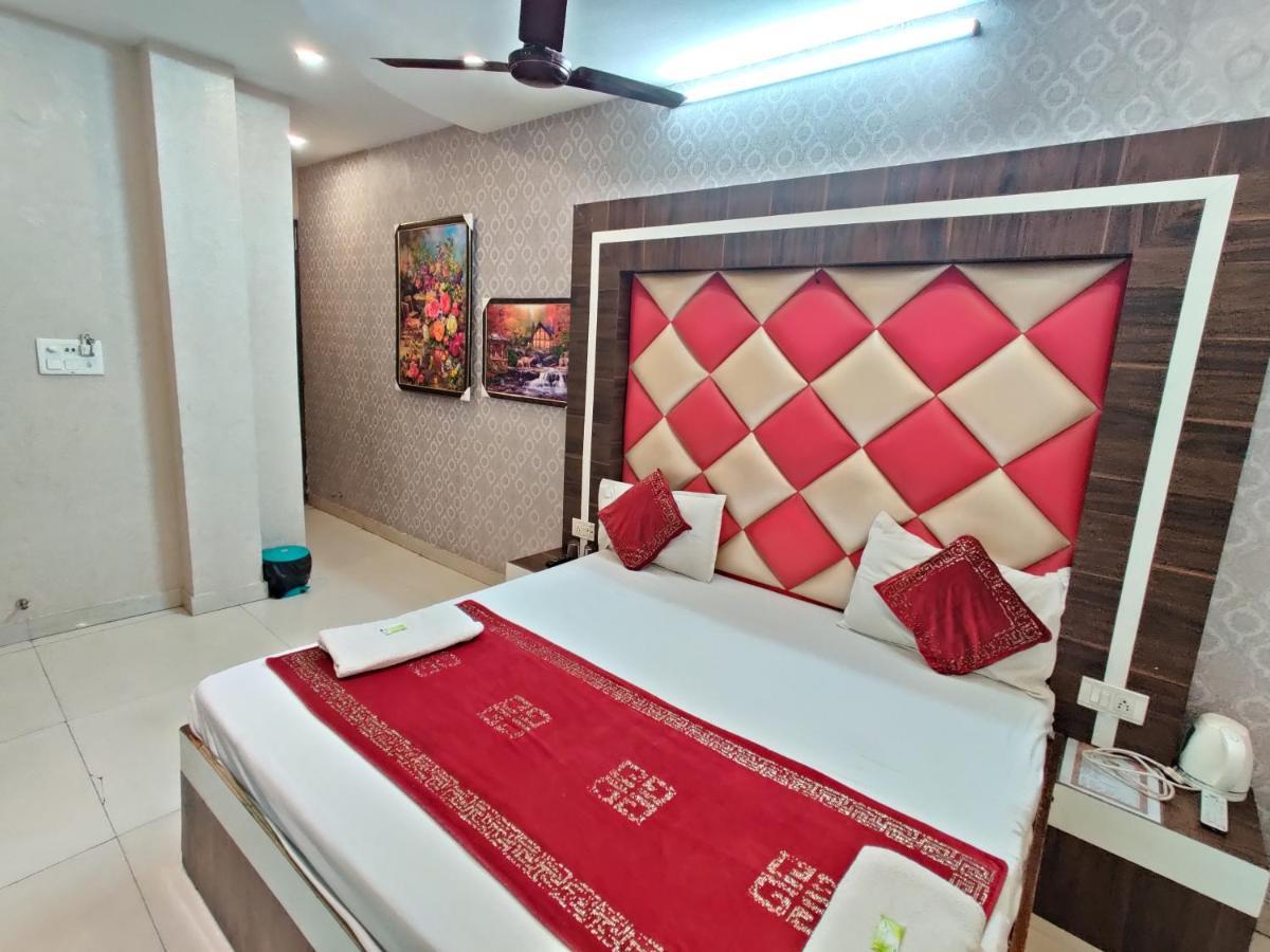 Hotel Robin Inn Amritsar Exteriör bild
