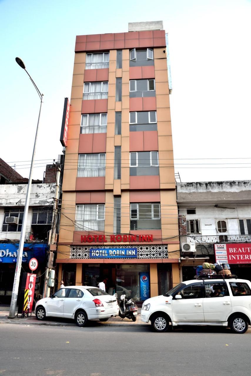 Hotel Robin Inn Amritsar Exteriör bild