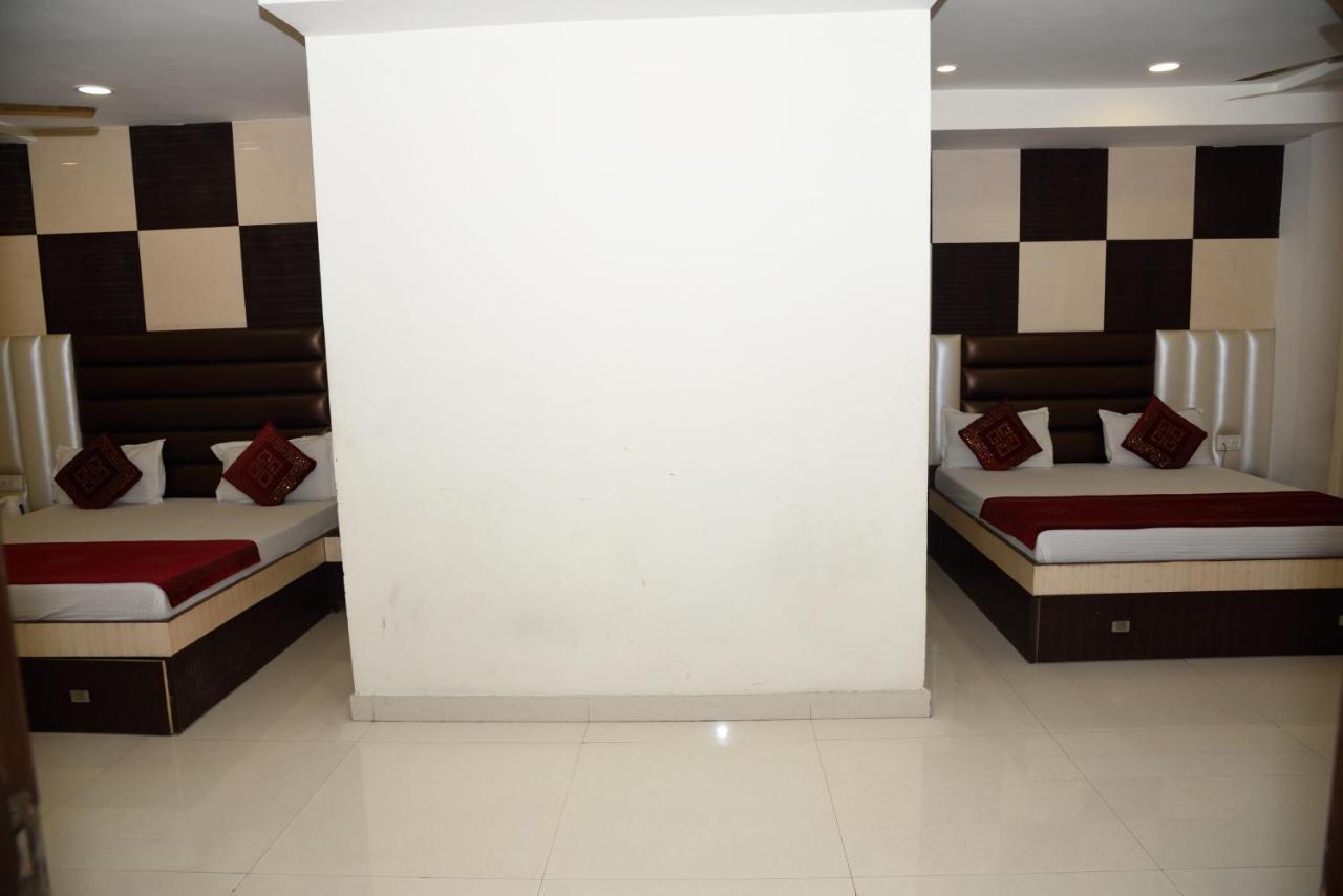 Hotel Robin Inn Amritsar Exteriör bild